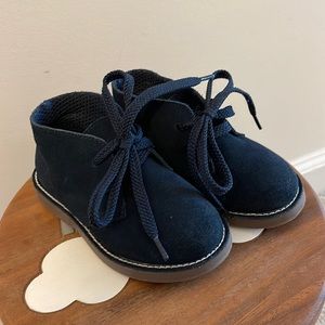 Crewcuts Toddler Boys Suede Chukka Boots- Size 8- EUC